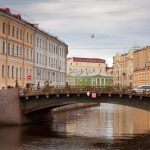 Спрос на арендные квартиры в Петербурге снизился на 40%